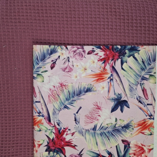 egzotyczne kwiaty 3 200b wafel jagoda.jpg