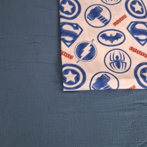 Wkładka do wózka - Twój Projekt - Superhero Muślin niebieski