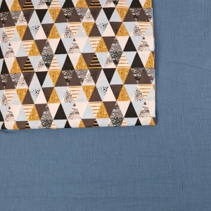 Wkładka do wózka - Twój Projekt - Shiny blue triangles Muślin niebieski