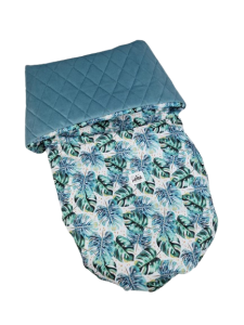 Półśpiworek zimowy Monstery na białym