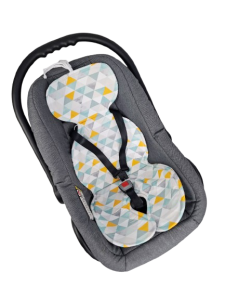 Wkładka antypotowa do fotelika Siatka 3D Trójkąty